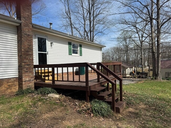 Photo - 226 Nottingham Rd