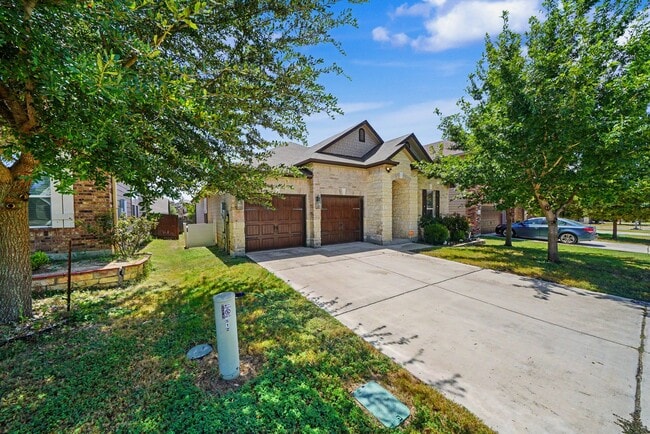 512 Landmark Gate