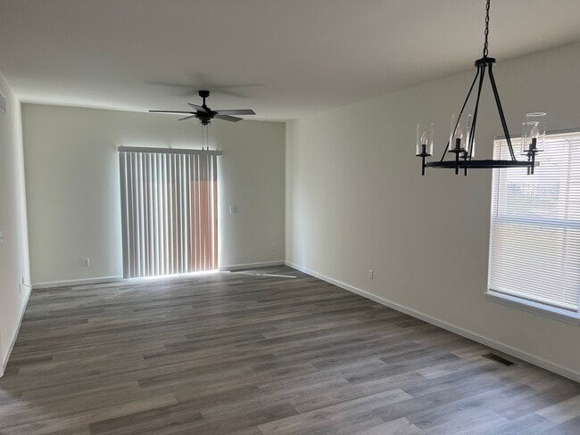 Photo - Eagle Crest Villas