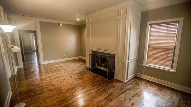 Photo - 2011 16th St