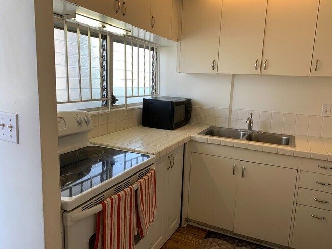 Photo - 2421 Ala Wai Blvd Unit 2421 #705