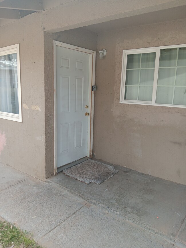 Photo - 2241 Ellis St Unidad D