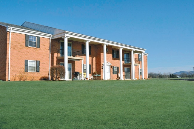 Photo - Brandon Point Apartments