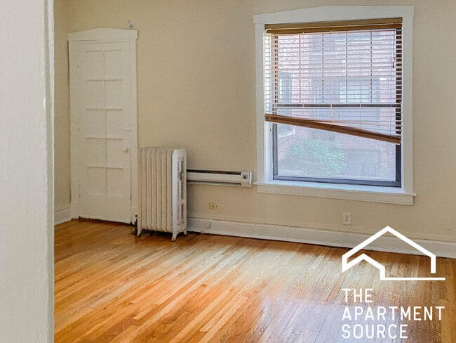 Photo - 2882 N Clark St Unit 2