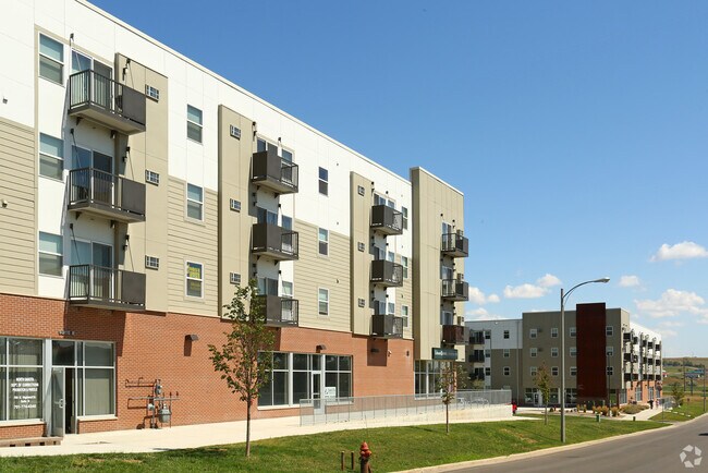 Badlands Apartments II