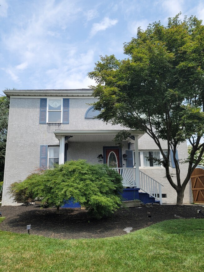 Photo - 250 Black Rock Rd