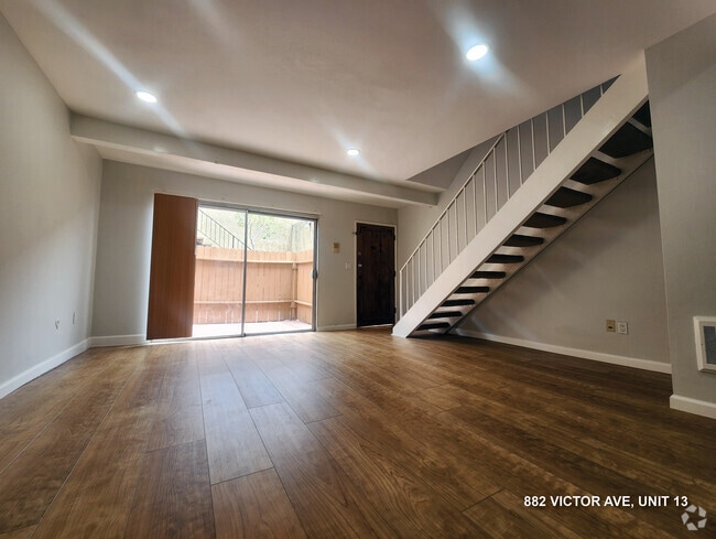 Building Photo - 882 Victor Ave Unit 13 Rental