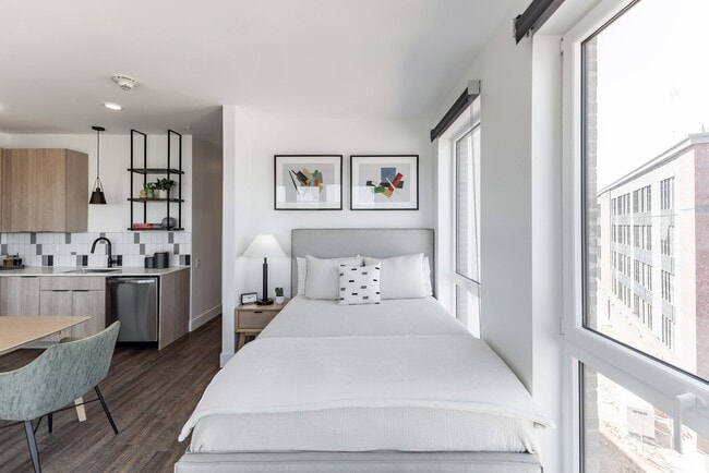 Studio, 1BA - 551SF - Bedroom