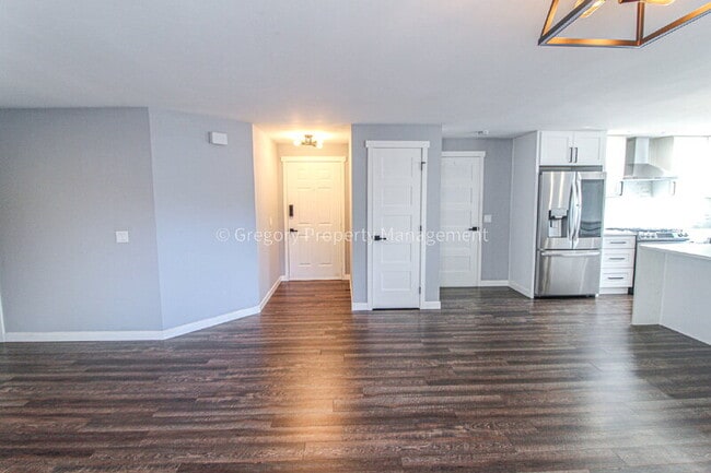 Photo - 114 75th St SW