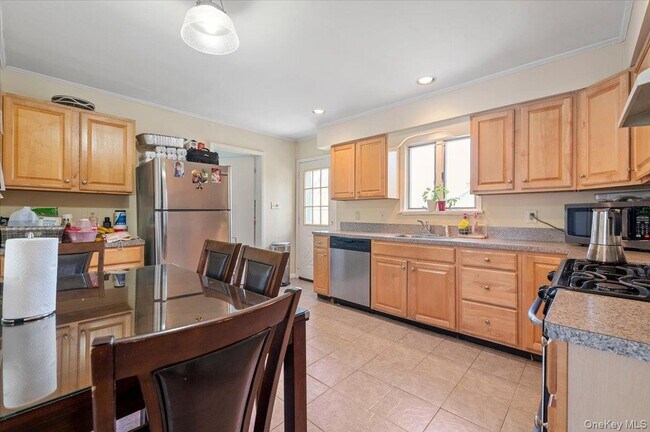 Photo - 316 S 3rd St