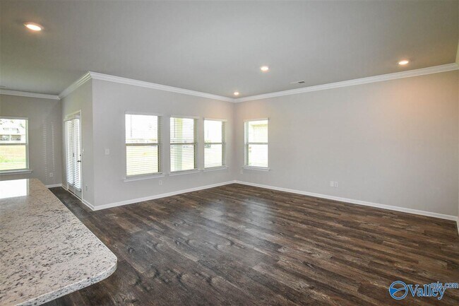 Photo - 110 Delilah Ln