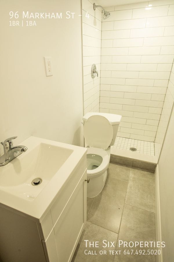 Photo - One Bedroom Apartment Trinity Bellwoods - Lower Level Unit Unité 4