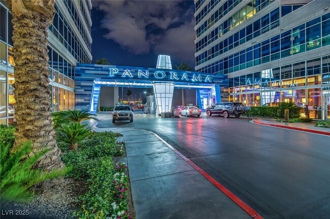 Building Photo - 4525 Dean Martin Dr Unit 1010 Rental