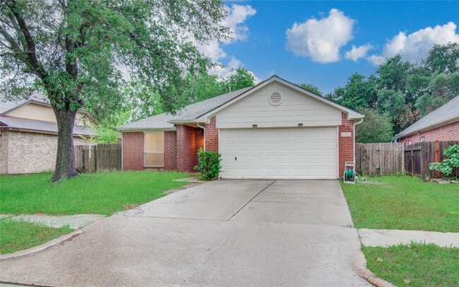 Photo - 16835 Carbridge Dr