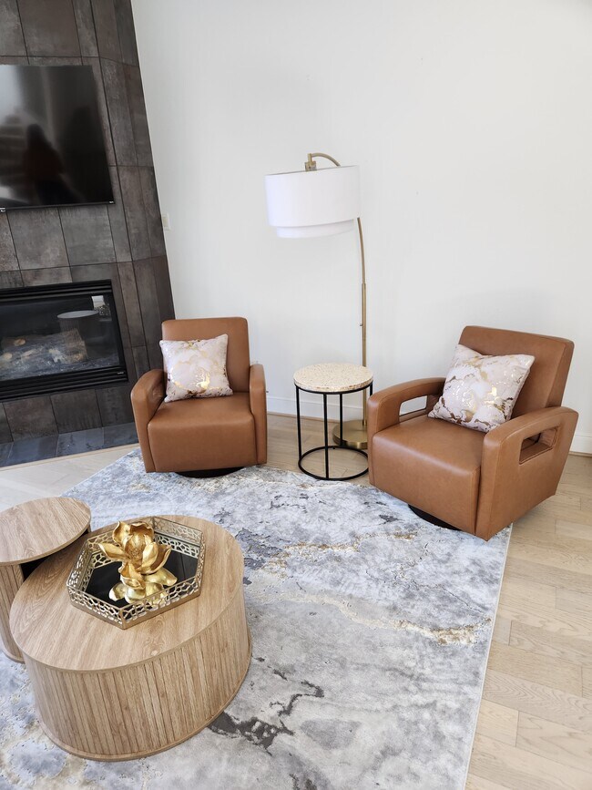 Photo - 5223 Eigel St