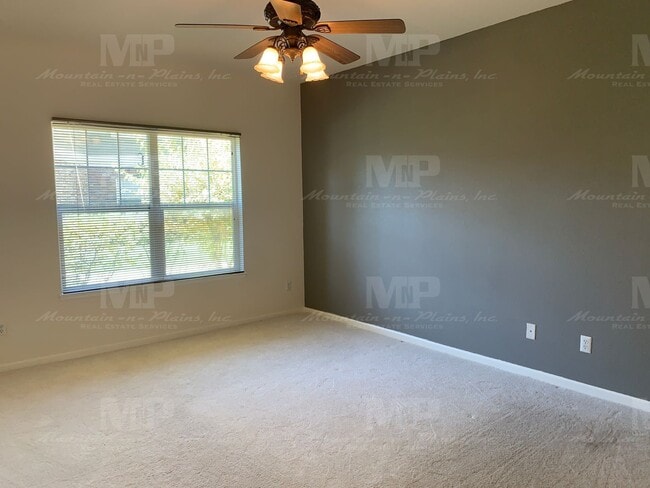 Photo - 5225 White Willow Dr Unit K130