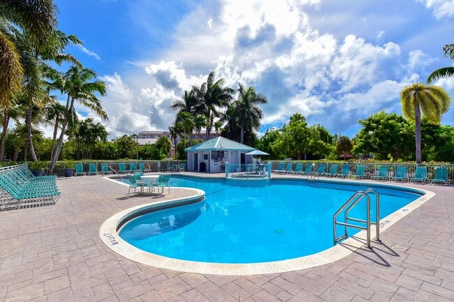 Building Photo - 3655 Seaside Dr Unit 423