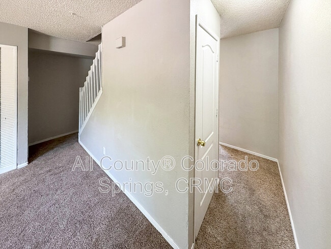 Photo - 347 W Iowa Ave
