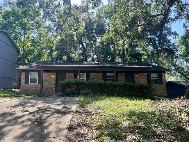 Photo - 2413 Ramblewood Ct Townhome