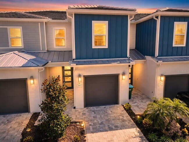 Building Photo - 7821 Spectrum Dr