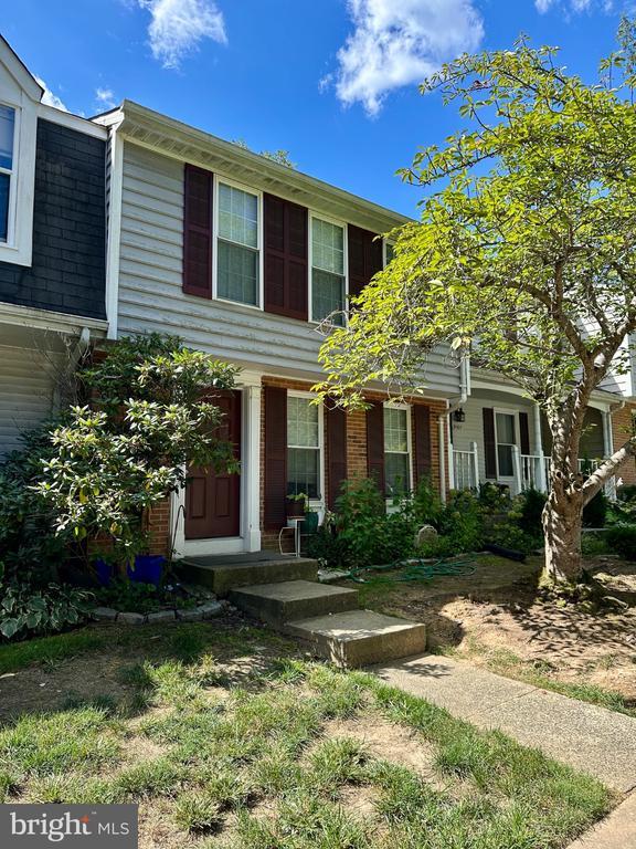 Building Photo - 9165 Forest Lawn Ct Rental