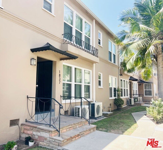 Photo - 1837 N Normandie Ave