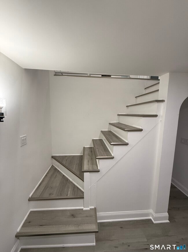 Photo - 5 Winthrop St