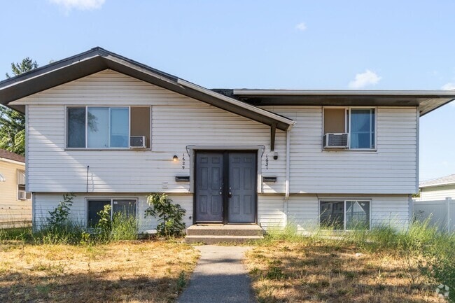 Building Photo - 1629/1631 East Rowan Avenue Unit 1631 Rental