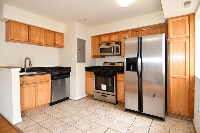 Photo - 4116 Ames St NE Unit 102