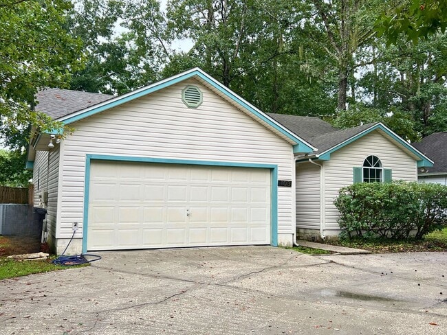 Building Photo - 3/2 in Sugarmill with pool access! Rental