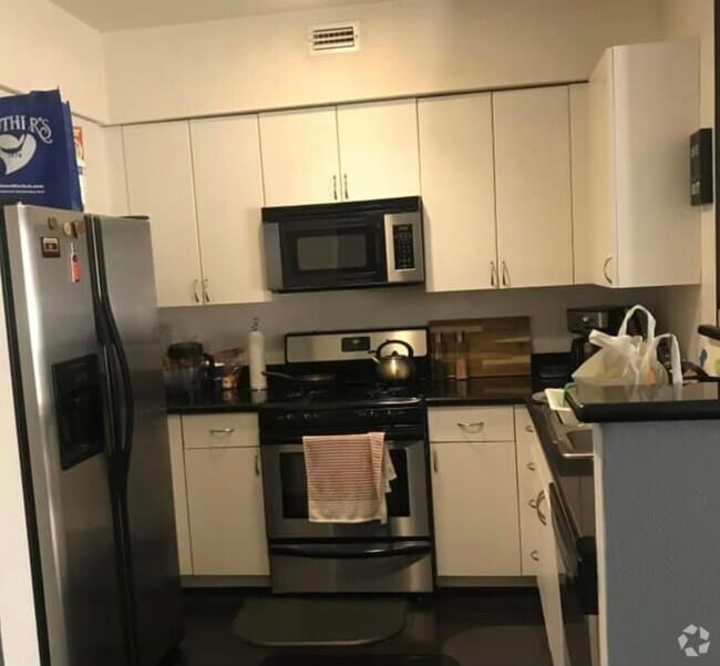 Building Photo - 1801 E Katella Ave Unit 1053 Rental