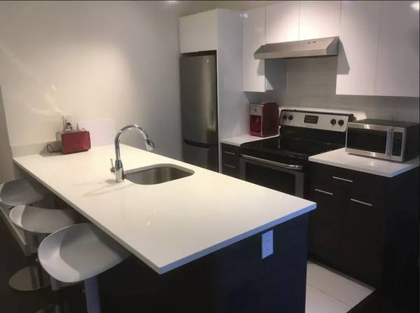 Photo - 1018 11th Av W