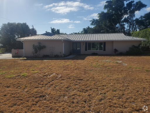Building Photo - 1257 NE Sago Dr Rental