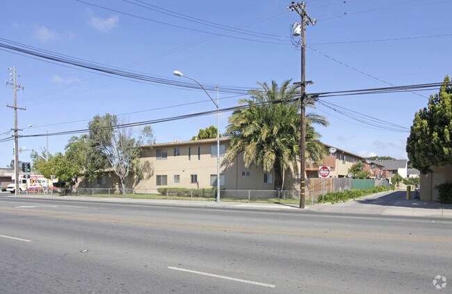 Laurelwood Apartments