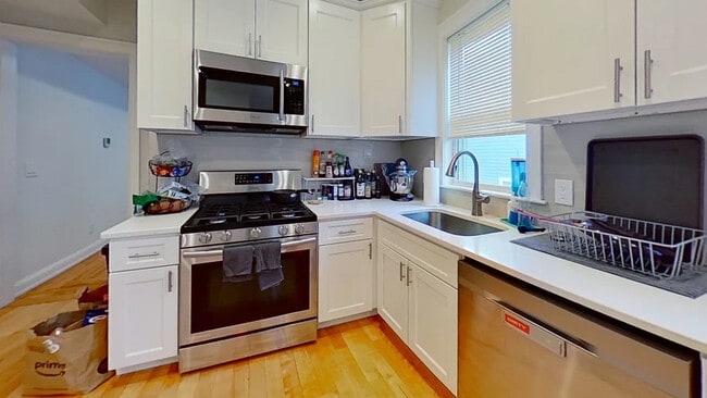 Photo - 44 Burton St Unit 2