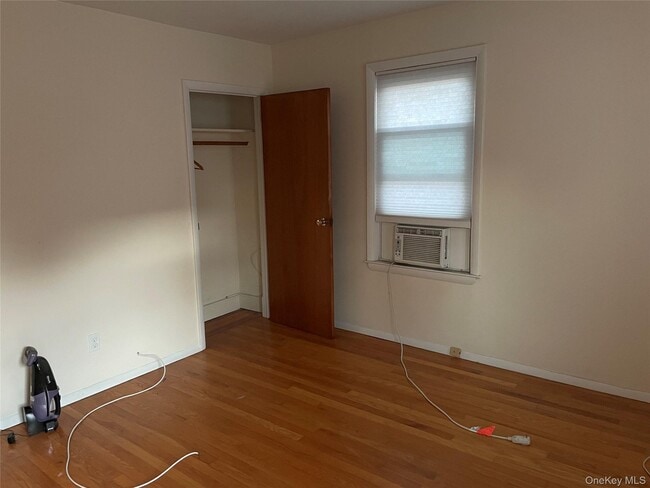 Photo - 7 N Maryland Ave