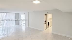 Building Photo - 3 br, 2 bath Condo - Winston Towers Unit Apt 1405