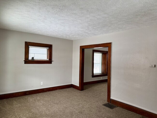 Photo - 1182 5th Ave