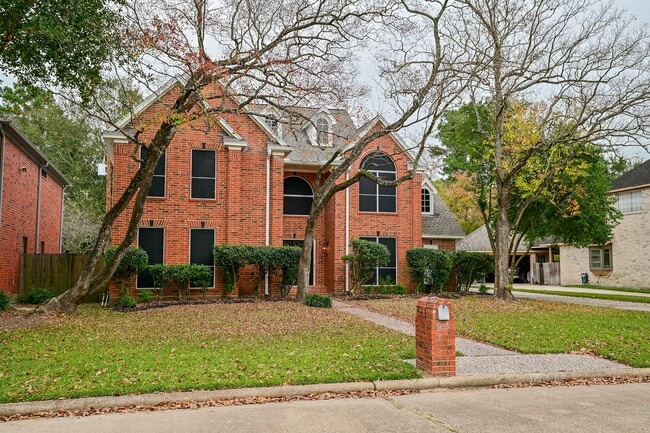 Building Photo - 17910 Moss Point Dr