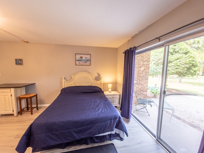 Photo - 357 Driftwood Cir Unit A