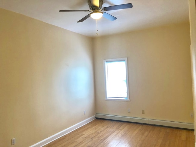 Photo - 145 Magnolia St