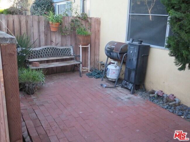 Photo - 3603 Mentone Ave Unit 6