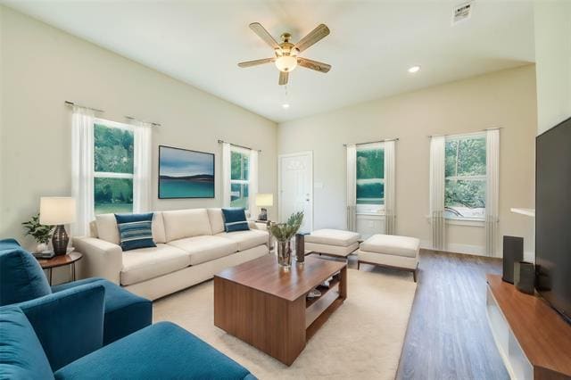 Photo - 1044 W Ford St