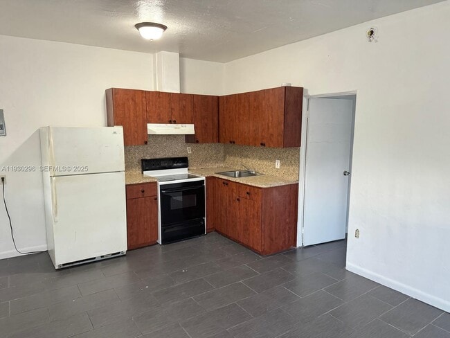 Photo - 1411 NW 41st St Unidad 1411