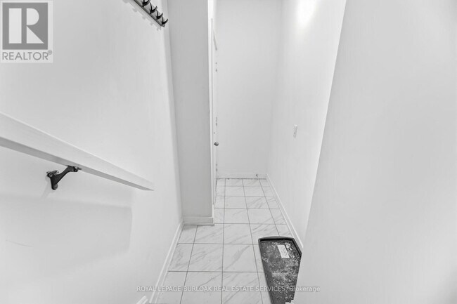 Photo - 342 - 3062 SIXTH LINE