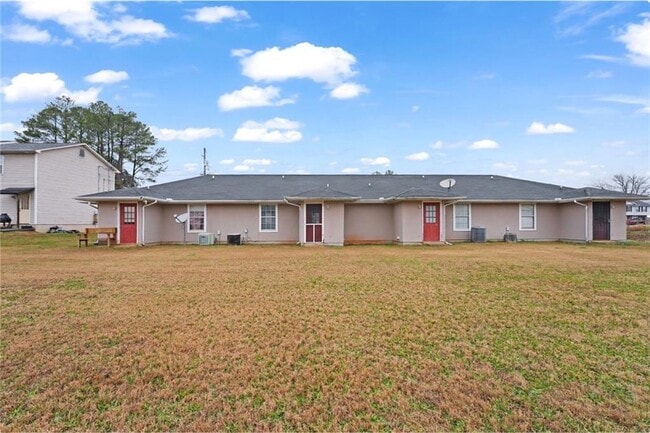 Photo - 124 Evergreen Trail SE