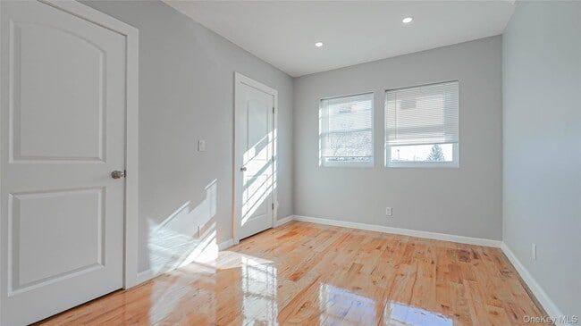 Photo - 436 E 5th St Unit FL 3