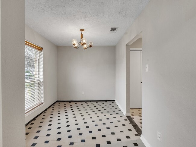 Photo - 10314 Staghill Dr