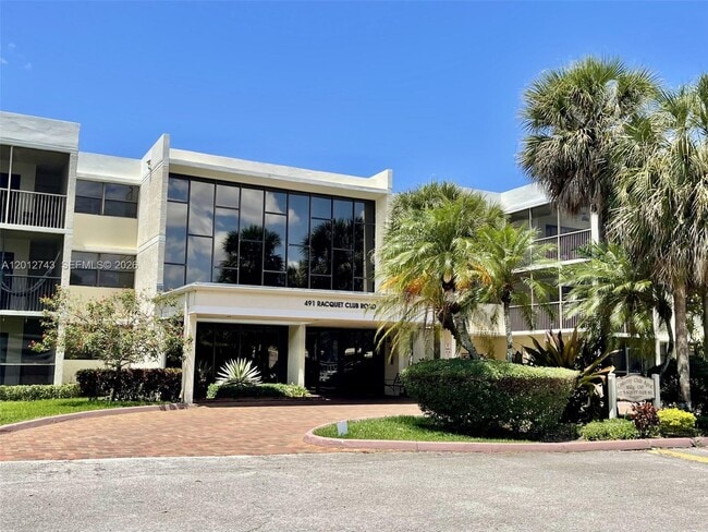 Building Photo - 491 Racquet Club Rd Unit 303