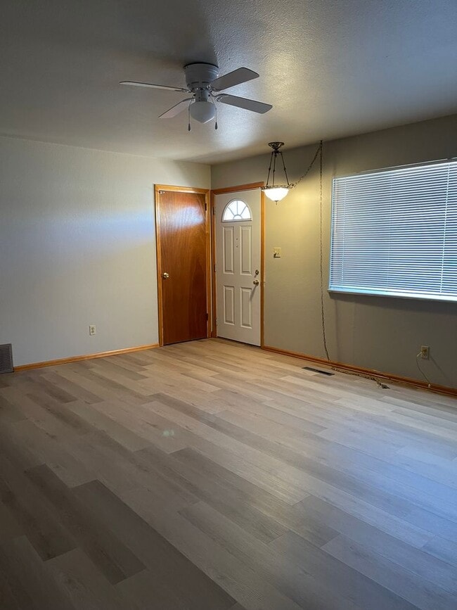 Photo - 340 Barrett Ave